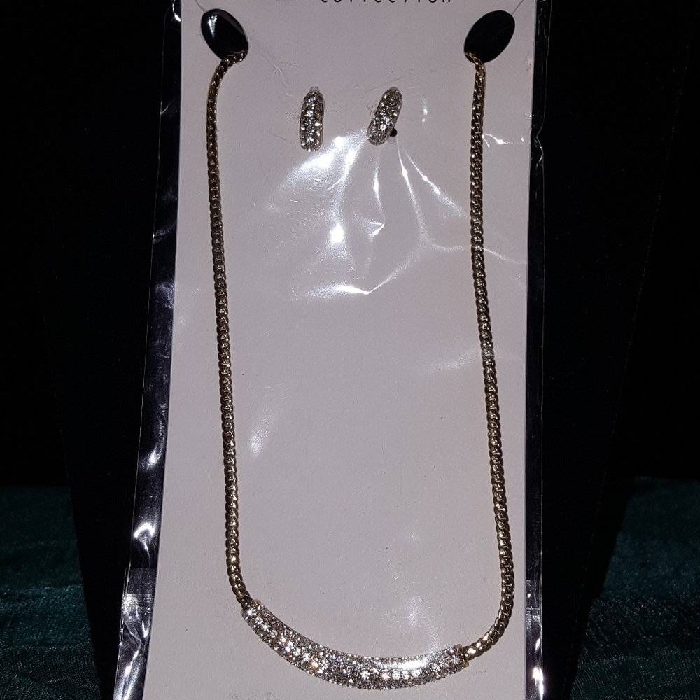 Necklace set